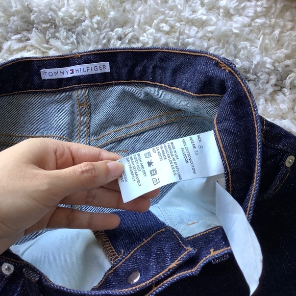Tommy Hilfiger Dark Blue Vintage Style Jeans - Picture 4 of 8